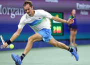 开云体育app-澳大利亚网球队碾压西班牙网球队，梅德韦杰夫高光表现的简单介绍