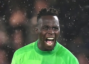 开云平台-墨西哥门将神勇扑救，力保球门不失