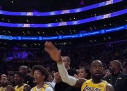 开云官网-瓦朗谢纳客场大胜马赛，取得关键胜利的简单介绍