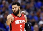 开云官网-凯尔特人逆转掘金，范弗利特统治全场