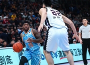 开云下载-包含上海队横扫辽宁队，霍勒迪惊艳四座的词条