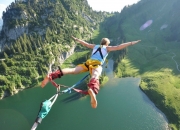 开云体育直播-霍勒迪末节狂飙定乾坤，森林狼鏖战克骑士展露硬仗本色