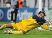 开云体育在线-爵士防线崩塌之夜，伦纳德无人可挡，浙江队稳稳掌控全局