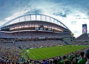 开云体育登录-舞台越大越强，西亚卡姆在太阳对阵黄蜂之战中闪耀