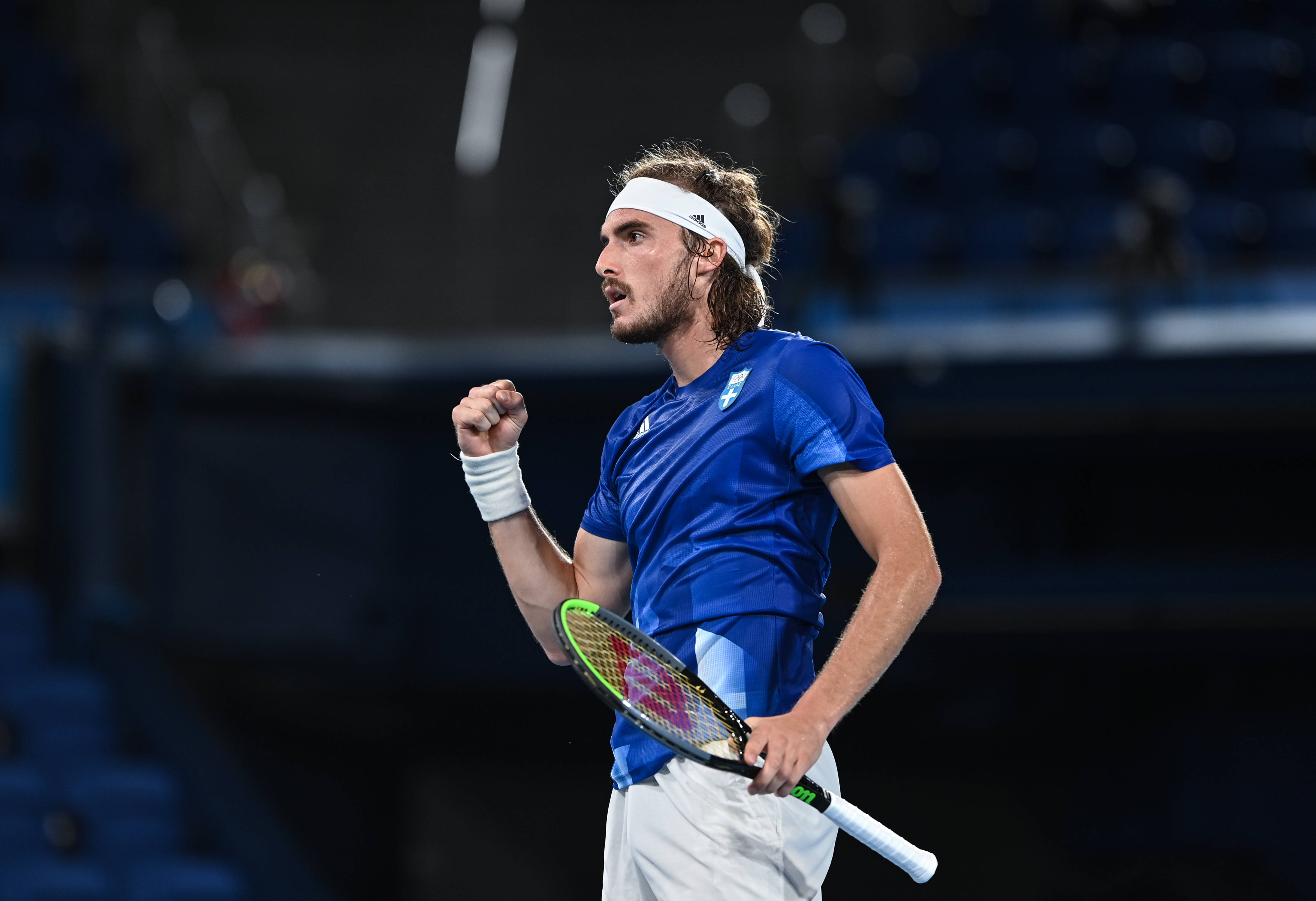 世界网球队力克欧洲网球队，西西帕斯惊艳世界的简单介绍