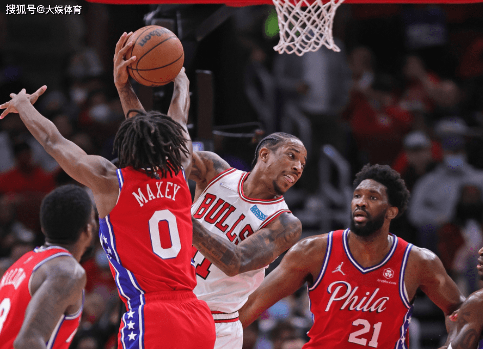 福建队险胜辽宁队，德罗赞扛起全队