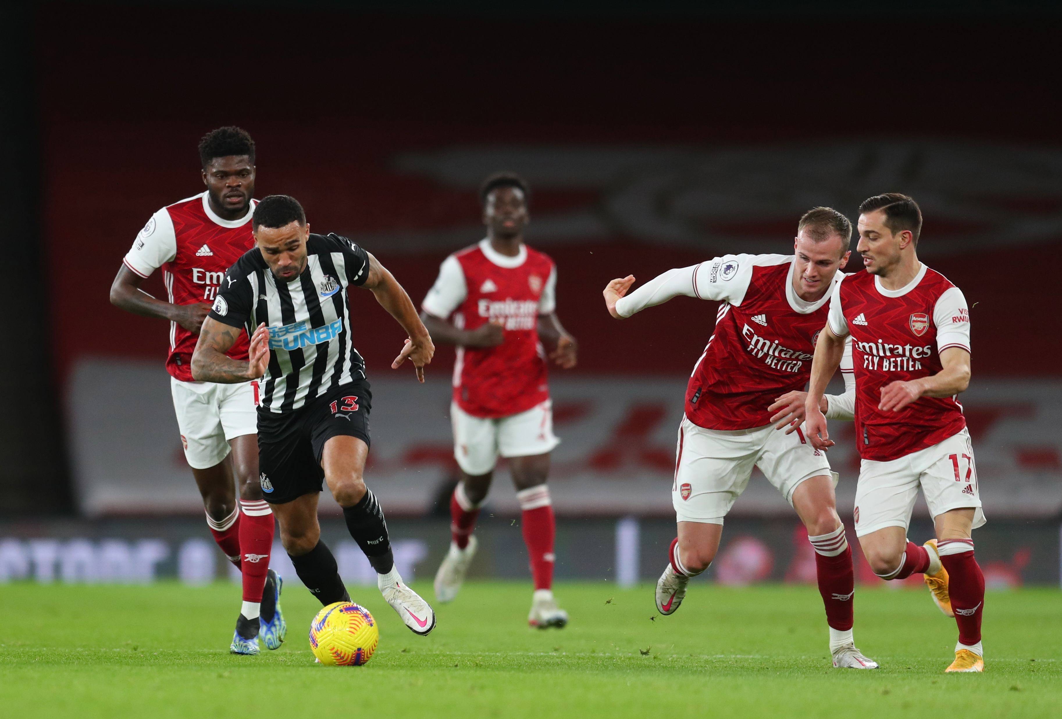 阿森纳客场击败维拉，实现客场全胜