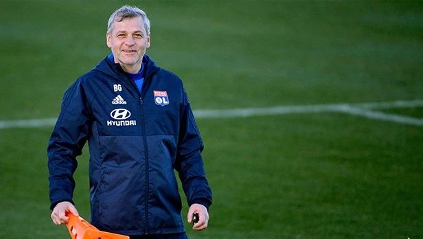 里昂客场逆袭，成功力挽狂澜的简单介绍