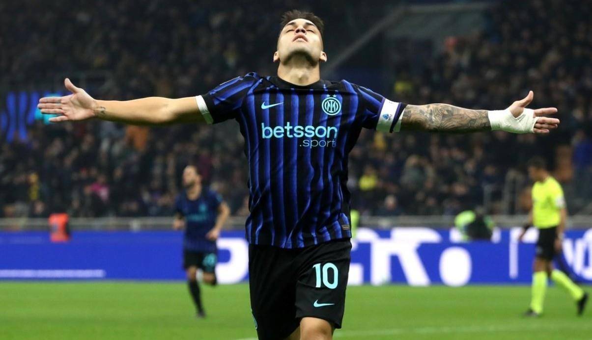 拉齐奥客场逆转佛罗伦萨，取得关键胜利的简单介绍