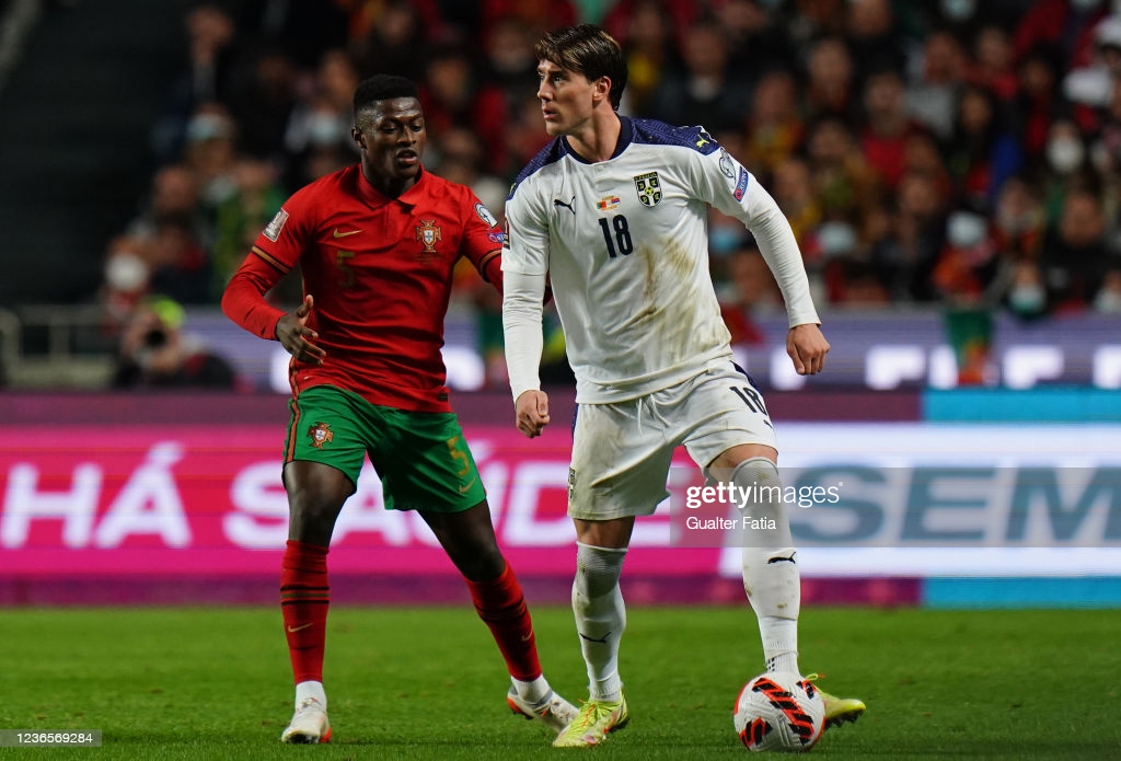 国王内线激烈对抗，魔术被逼入绝境！的简单介绍