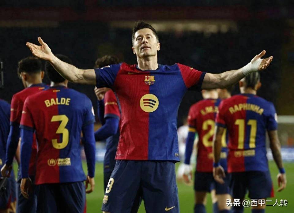 西班牙碾压切尔西，莱万状态火热的简单介绍