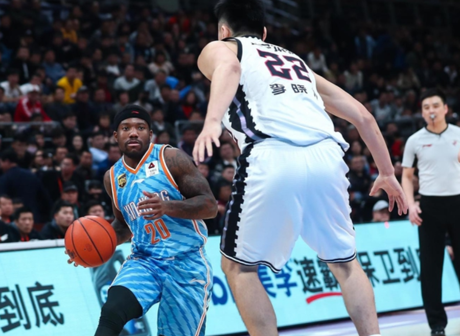 包含上海队横扫辽宁队,霍勒迪惊艳四座的词条 包含上海队横扫辽宁队,霍勒迪惊艳四座的词条