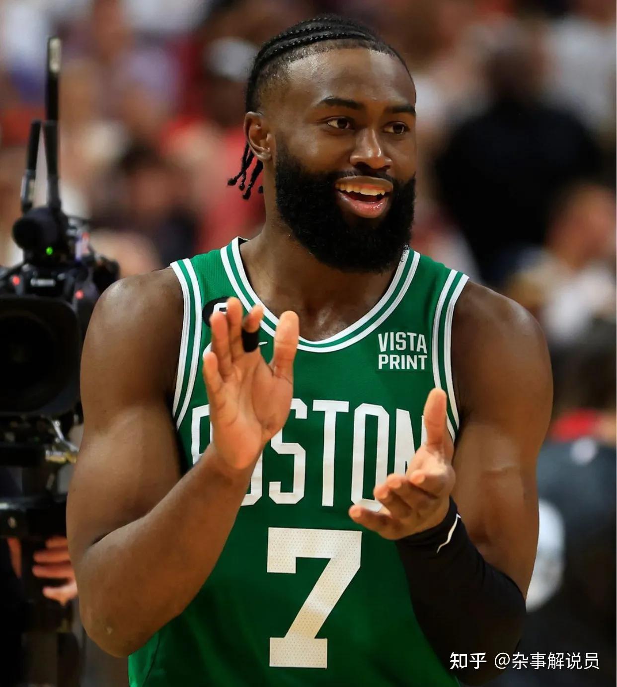 奇才完胜掘金，杰伦·布朗惊艳世界的简单介绍