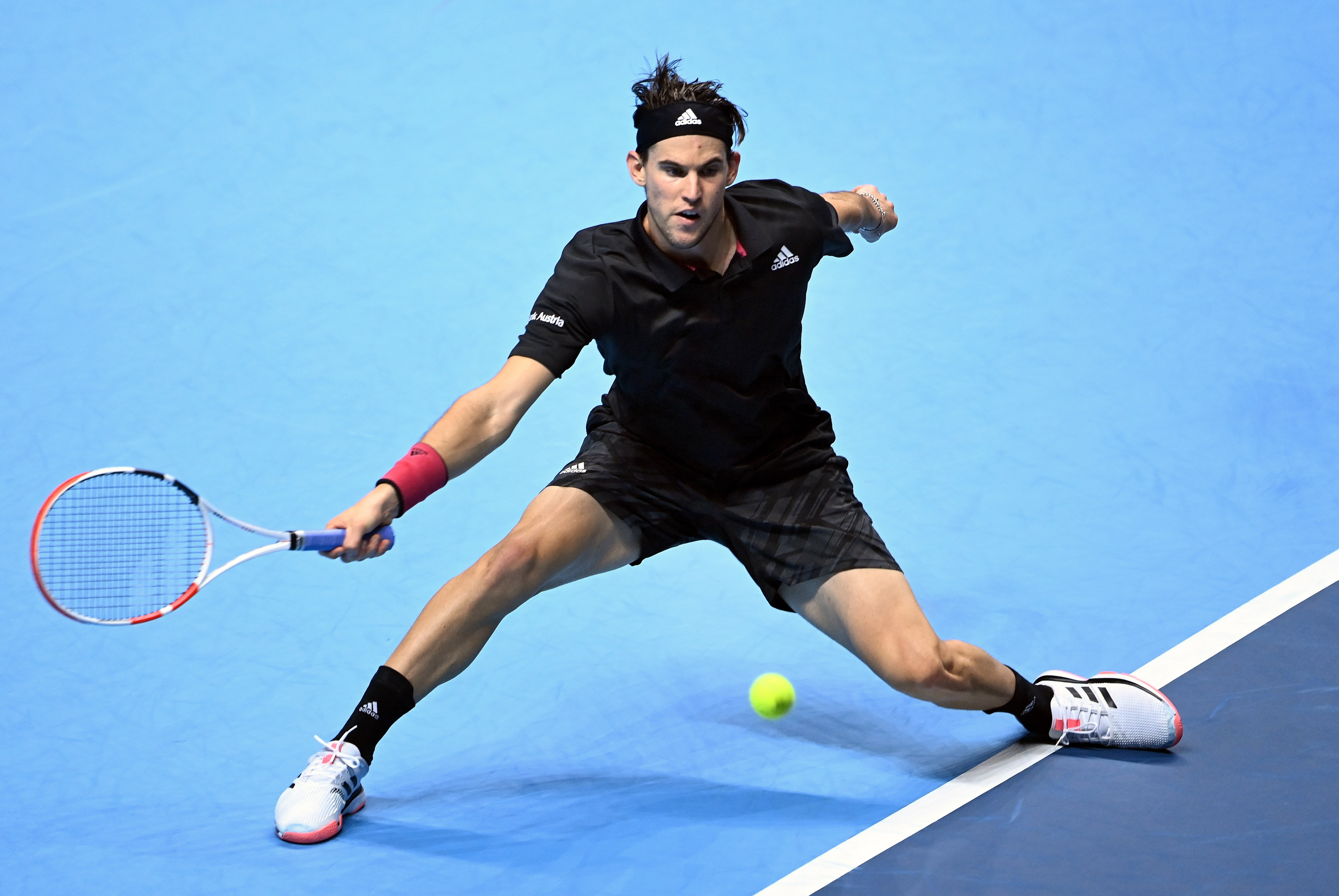 ATP总决赛险胜美网,蒂姆扛起全队 ATP总决赛险胜美网,蒂姆扛起全队