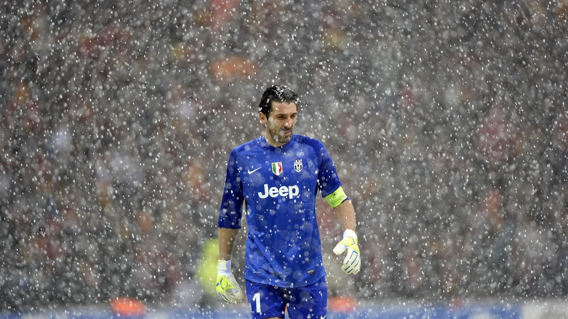 伊萨克闪耀洛杉矶，一锤定音助美国队力擒拉齐奥