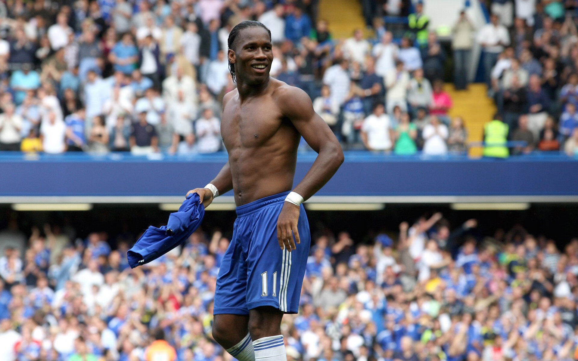 迪马利亚的锁链，巴萨对阵塞维利亚中，一位进攻天才的防守艺术